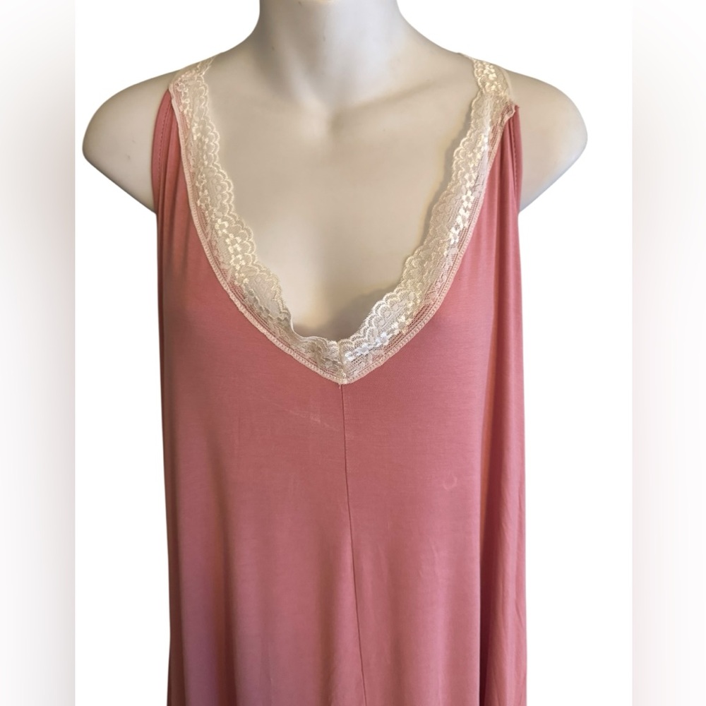 POL Elegant Pink Lace Trim Dress - Picture 5 of 9